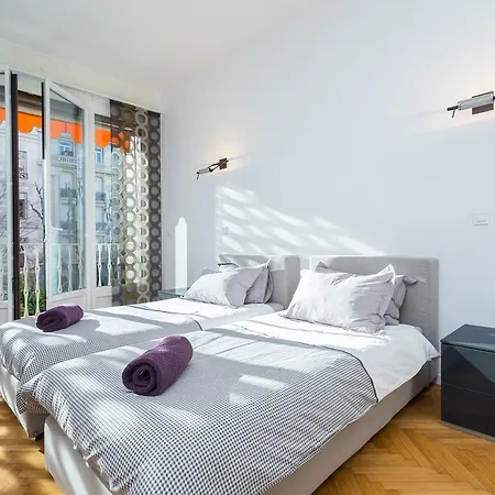 Victor Hugo - 2 Chambres - Centre Ville Nice