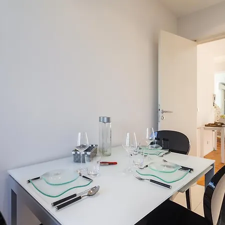 Victor Hugo - 2 Chambres - Centre Ville Apartment *