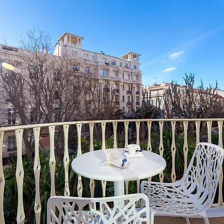 Apartment Victor Hugo - 2 Chambres - Centre Ville